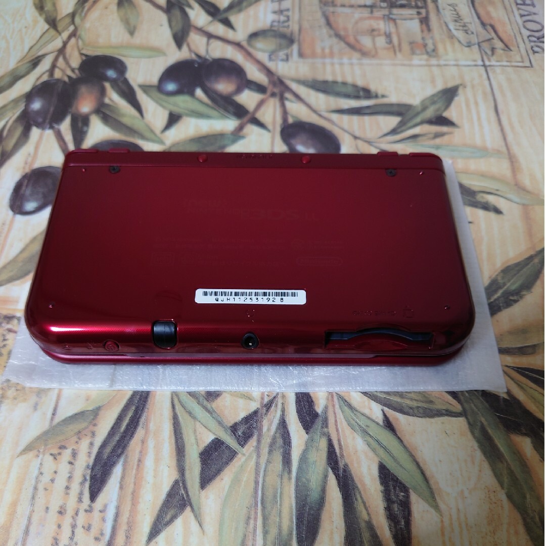 Newニンテンドー3DS LL メタリックレッド極美品　完品