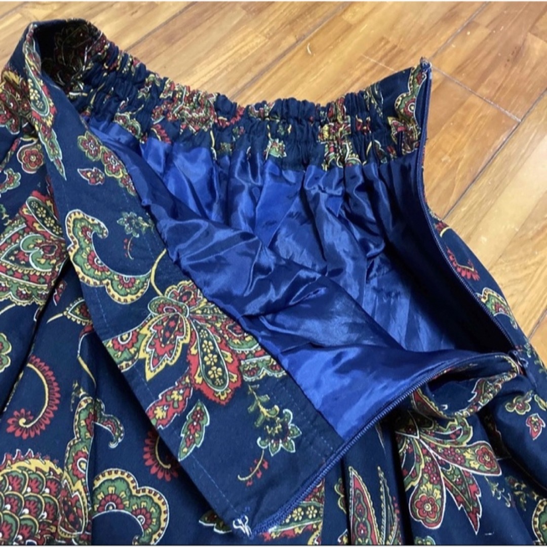 PAGEBOY(ページボーイ)の美品　ペイズリー柄　ロングスカート   上品 レディースのスカート(ロングスカート)の商品写真