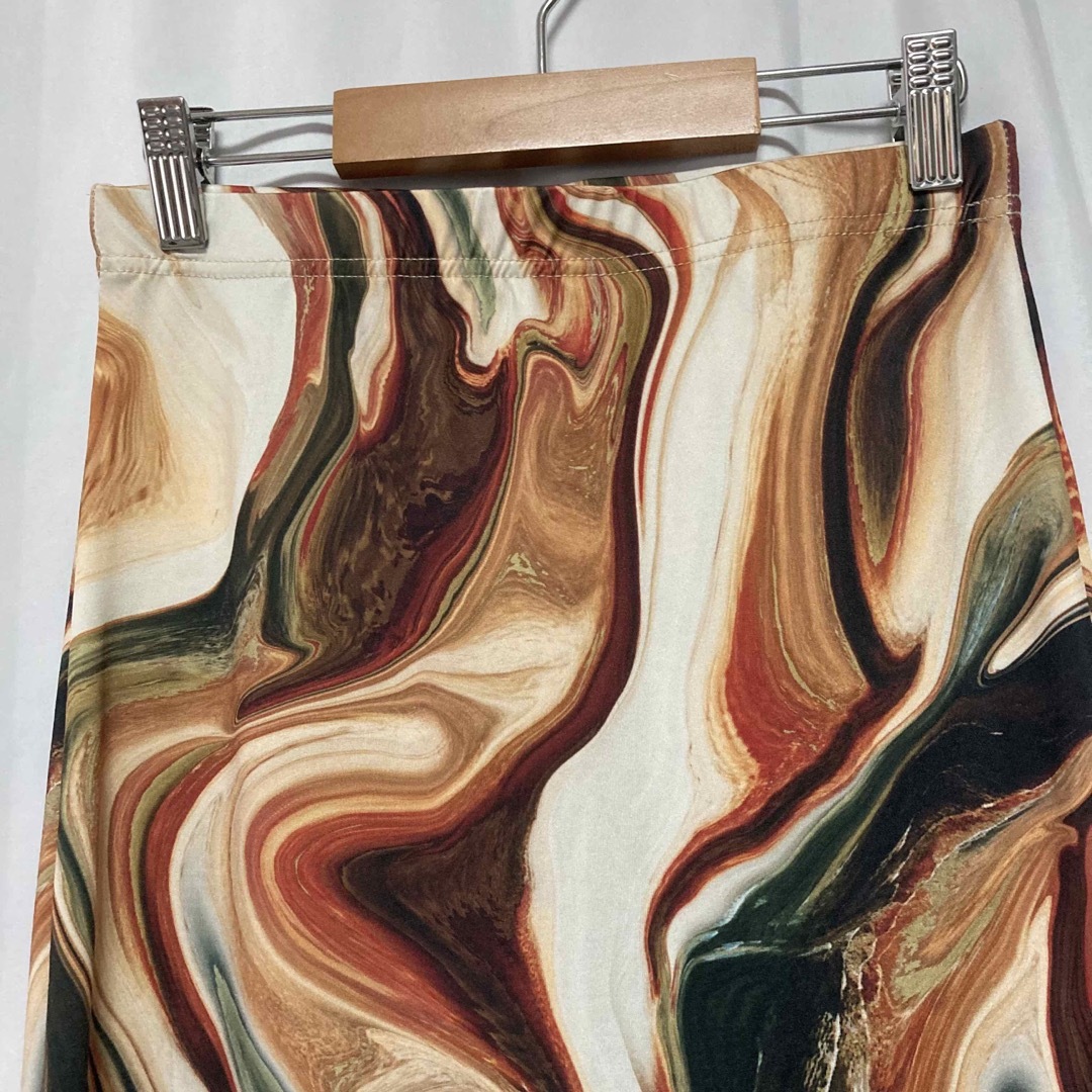 SHEIN BAE 大理石プリント スプリットヘムスカート XSサイズ レディースのスカート(ロングスカート)の商品写真