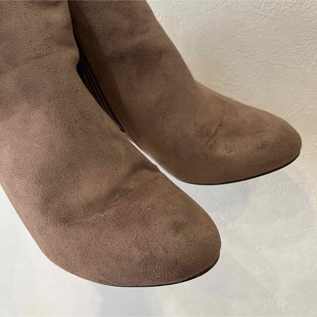 Couture Brooch(クチュールブローチ)のCouture Brooch［クチュールブローチ］ショートブーツ レディースの靴/シューズ(ブーツ)の商品写真