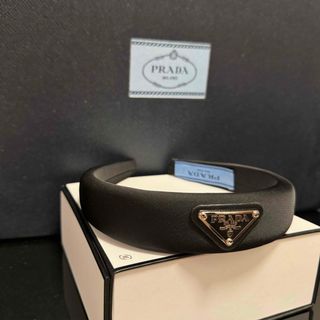 プラダ(PRADA)のPRADA カチューシャ⭐︎(カチューシャ)