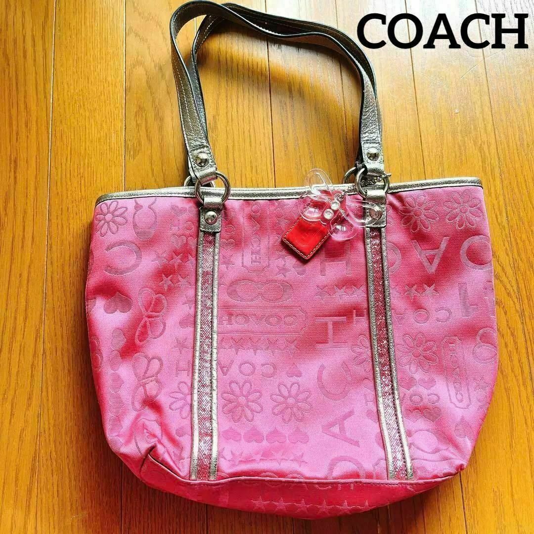 COACH ハンドバッグ ピンク色