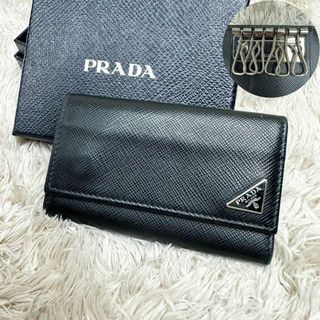 ✨現行・極美品✨PRADA プラダ キーケース 4連 キーリング 黒 NERO