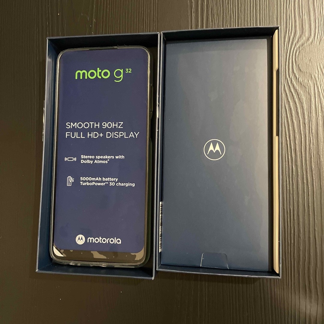 Motorola(モトローラ)のmotorola　moto g32 128GB simフリー　ほぼ新品 スマホ/家電/カメラのスマートフォン/携帯電話(スマートフォン本体)の商品写真