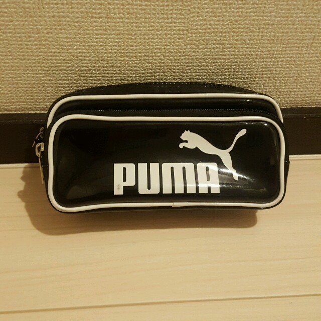 PUMA(プーマ)のPUMA☆ペンケース☆筆箱☆ブラック インテリア/住まい/日用品の文房具(ペンケース/筆箱)の商品写真