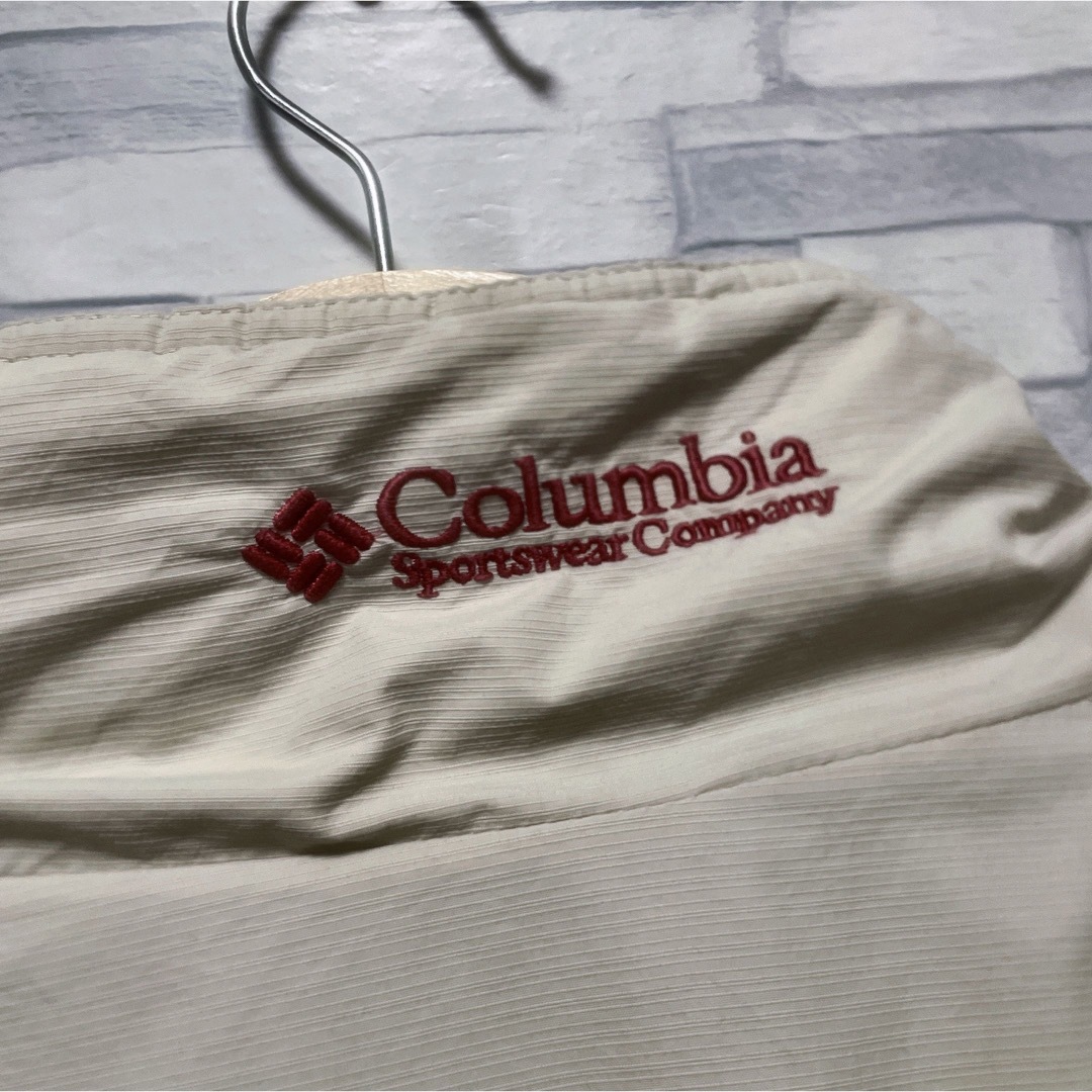 Columbia(コロンビア)のColumbia　アウター　ジャケット　マウンテン　ジップアップ　USA古着 レディースのジャケット/アウター(ナイロンジャケット)の商品写真