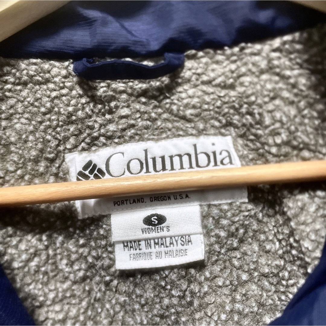 Columbia(コロンビア)のColumbia　アウター　ジャケット　マウンテン　ジップアップ　USA古着 レディースのジャケット/アウター(ナイロンジャケット)の商品写真