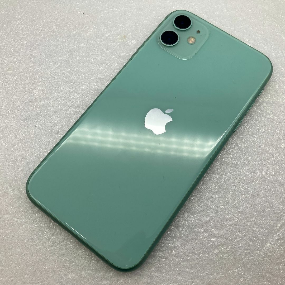 完全ジャンク　iPhone11用の交換部品として　バックパネル　画面バキバキ