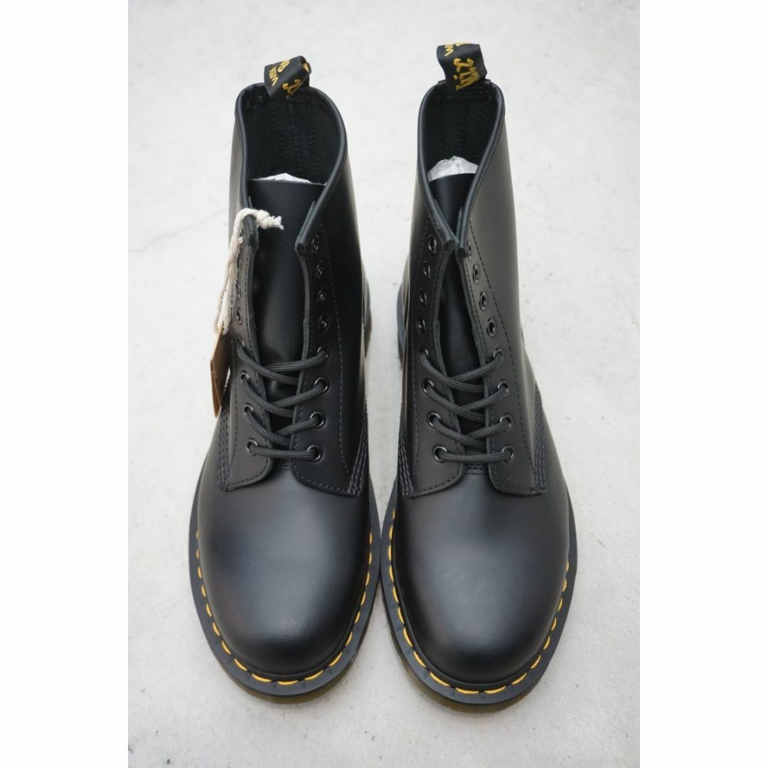 Dr.Martens(ドクターマーチン)の新品ドクターマーチン 1460 ８ホール 編み上げ ブーツUK9黒1112N▲ メンズの靴/シューズ(ブーツ)の商品写真