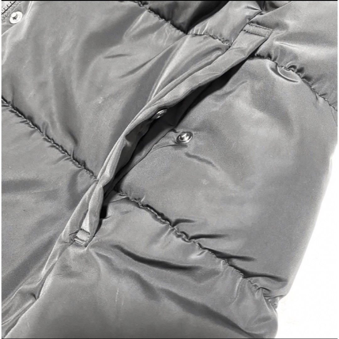 GU(ジーユー)のレディース ダウンジャケット Lサイズ レディースのジャケット/アウター(ダウンジャケット)の商品写真