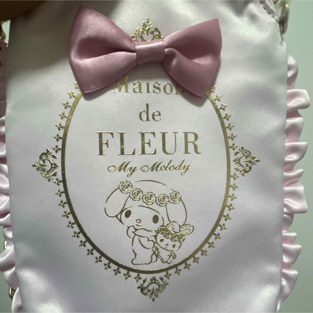 Maison de FLEUR(メゾンドフルール)のMaison de FLEUR モバイルポシェット レディースのバッグ(ショルダーバッグ)の商品写真