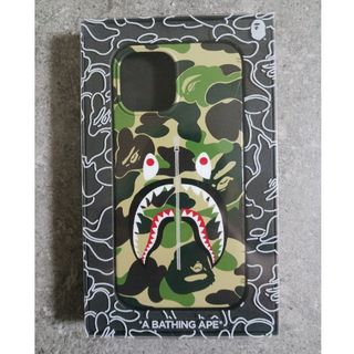 アベイシングエイプ(A BATHING APE)の【新品未開封】アベイシングエイプ iPhone12pro(iPhoneケース)