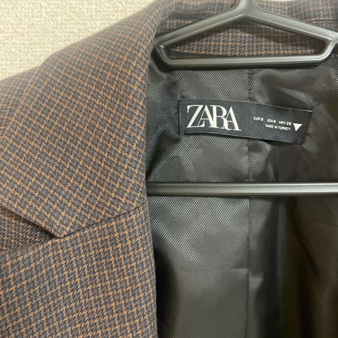 ZARA(ザラ)のZARA ブレザー レディースのジャケット/アウター(テーラードジャケット)の商品写真