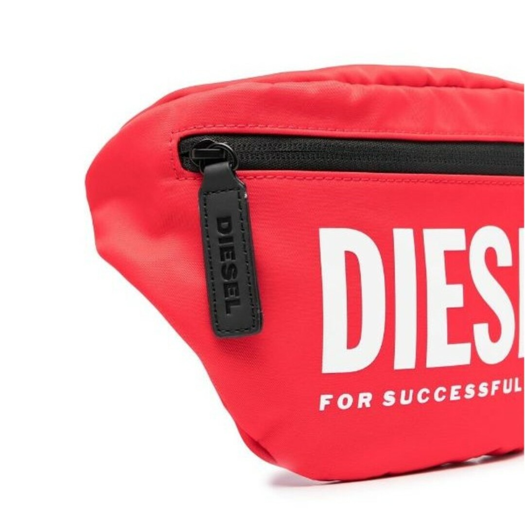 DIESEL(ディーゼル)のDIESEL ディーゼル ボディバッグ レッド ホワイト レディースのバッグ(ボディバッグ/ウエストポーチ)の商品写真