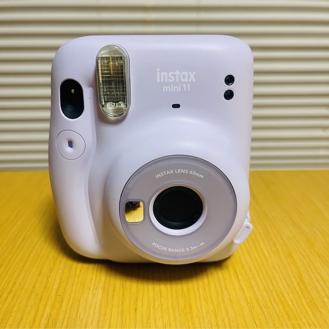 富士フイルム(フジフイルム)の【sa様専用】FUJIFILMインスタントカメラチェキinstax mini11 スマホ/家電/カメラのカメラ(フィルムカメラ)の商品写真