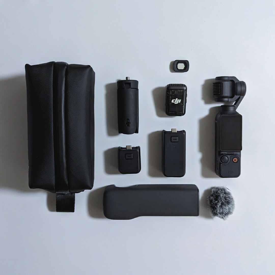 Inspire（DJI）(インスパイア)のDJI Osmo Pocket 3 クリエイターコンボ スマホ/家電/カメラのカメラ(ビデオカメラ)の商品写真