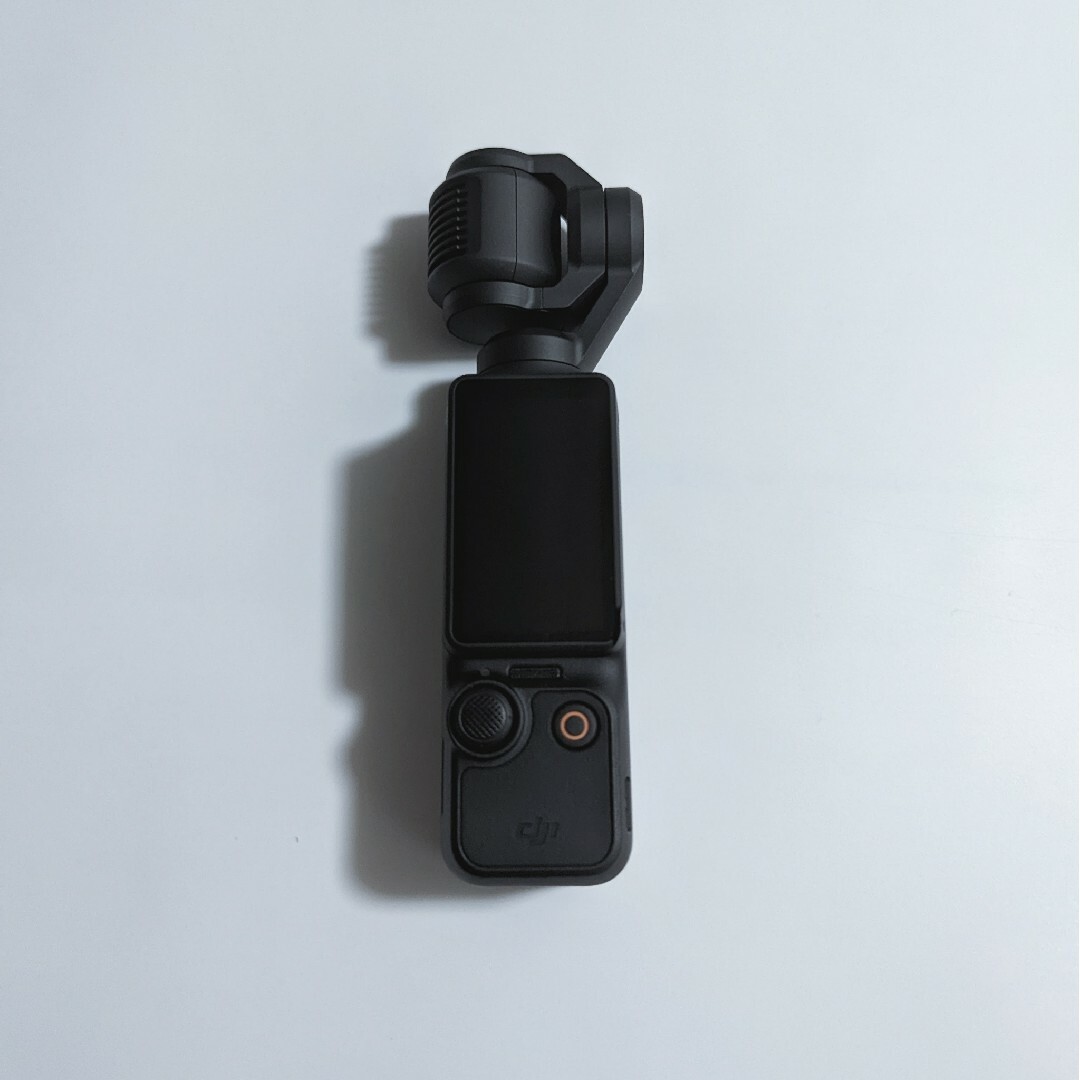 Inspire（DJI）(インスパイア)のDJI Osmo Pocket 3 クリエイターコンボ スマホ/家電/カメラのカメラ(ビデオカメラ)の商品写真