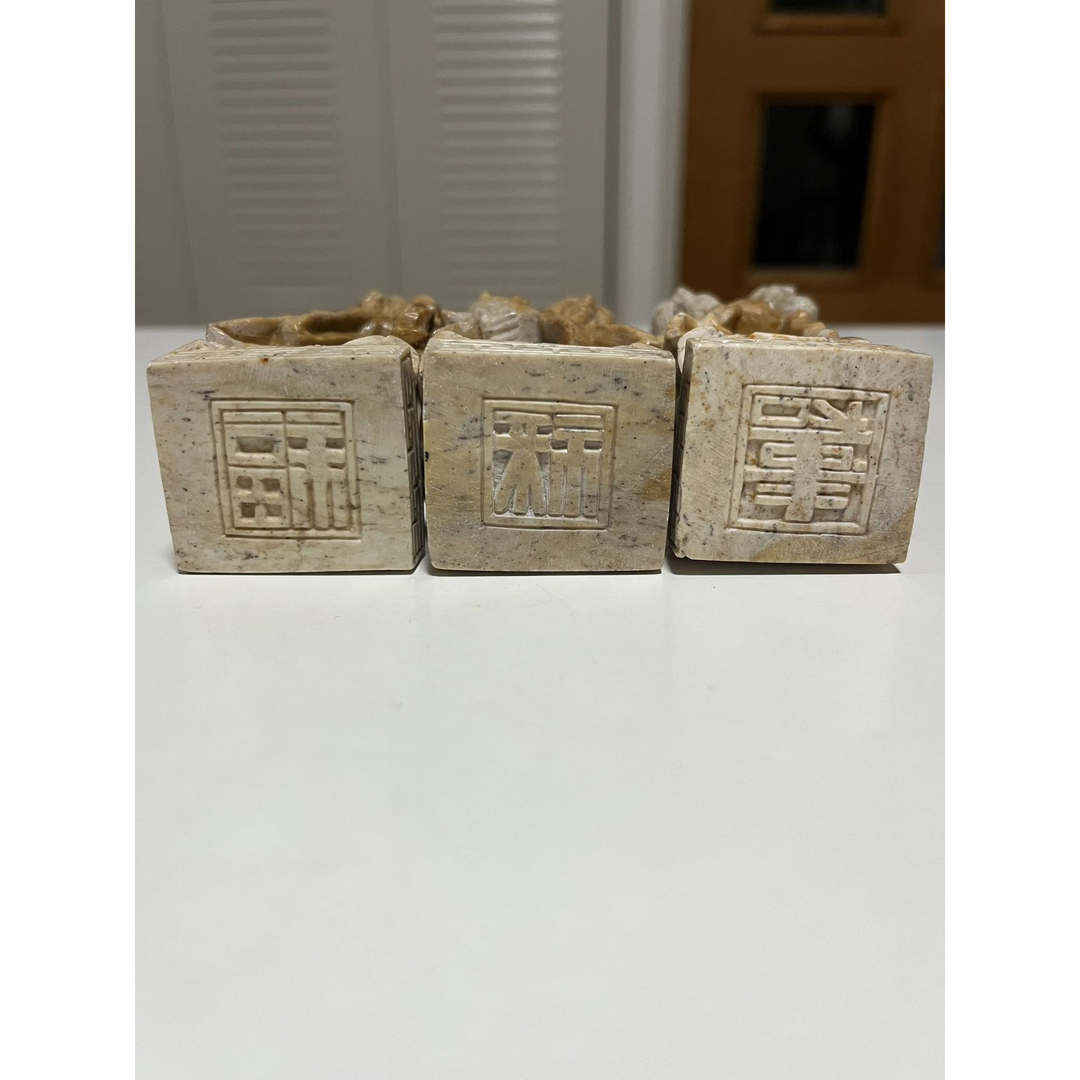 中国古玩 寿山石 細密彫刻 動物 置物 彫刻 古美術 手彫 虚し 玉石 飾 中国古玩 寿山石 細密彫刻 動物 置物 彫刻 古美術 手彫 虚し 玉石 飾