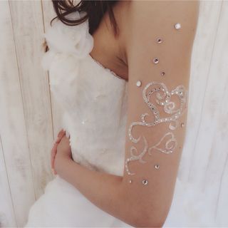 S20＊ラインハート＊ウェディングアクセサリー＊結婚式＊披露宴＊ボディシール(ヘッドドレス/ドレス)