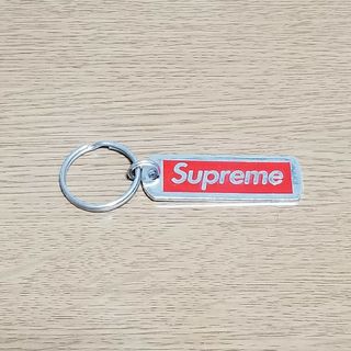 シュプリーム(Supreme)のSupreme　 box logo キーホルダー　レッド　ボックスロゴ(キーホルダー)