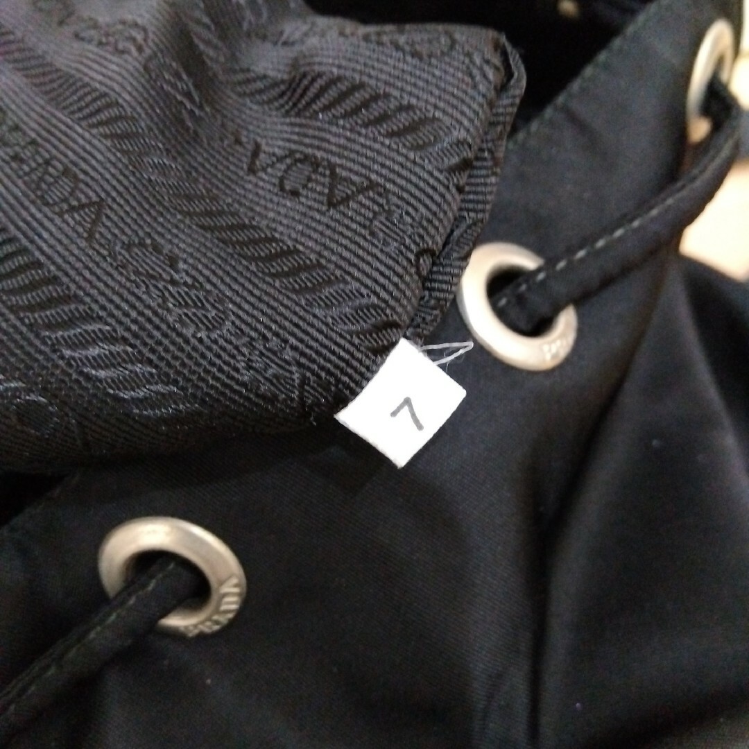 PRADA(プラダ)のプラダ PRADA リュック バックパック ナイロン ブラック ネロ 白タグ レディースのバッグ(リュック/バックパック)の商品写真