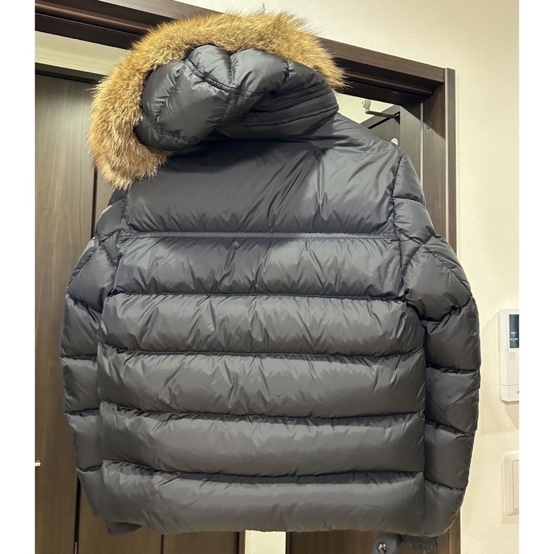 MONCLER(モンクレール)のモンクレール　メンズアウター メンズのジャケット/アウター(ダウンジャケット)の商品写真