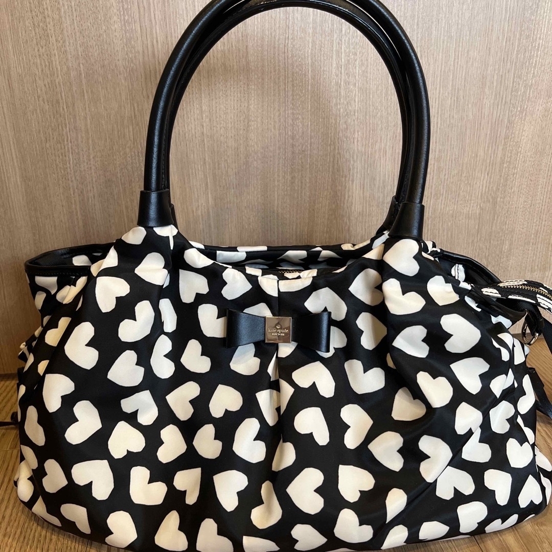 kate spade new york(ケイトスペードニューヨーク)のあーたん様　ケイトスペード　マザーズバッグ キッズ/ベビー/マタニティのマタニティ(マザーズバッグ)の商品写真