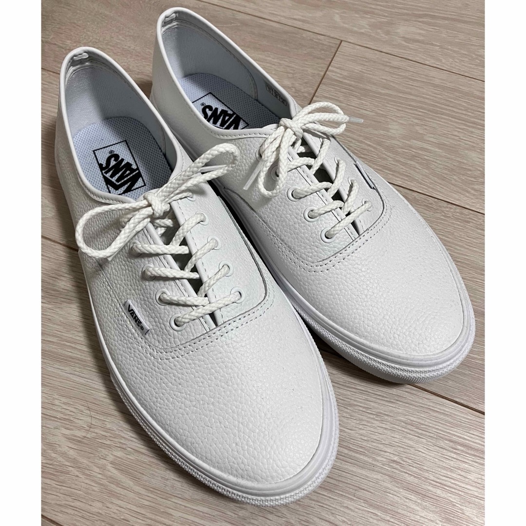 VANS(ヴァンズ)の【新品】AUTHENTIC V44CF LEA WHITE 29cm メンズの靴/シューズ(スニーカー)の商品写真