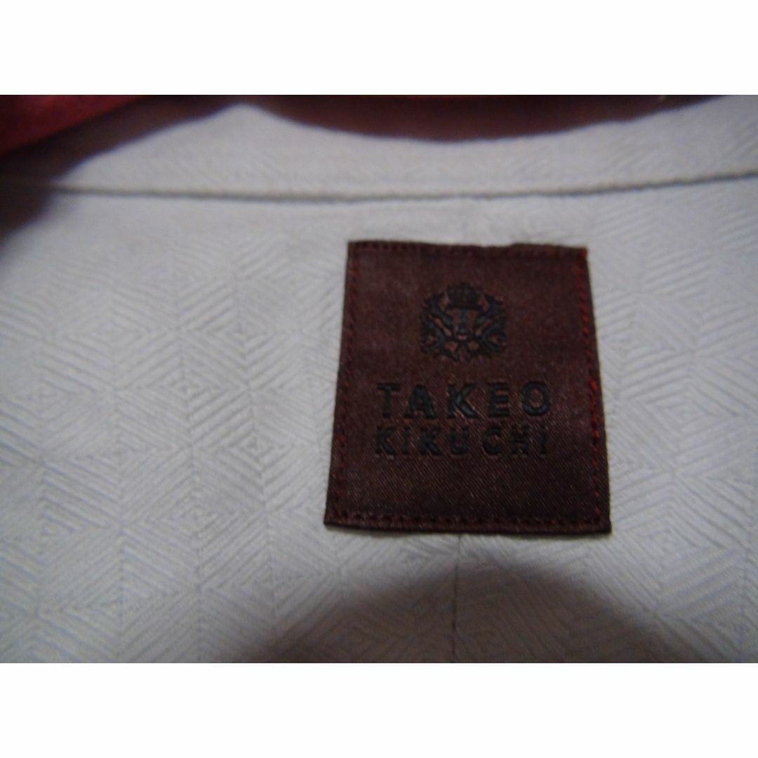 TAKEO KIKUCHI(タケオキクチ)のTAKEO KIKUCHIのホワイト ドレスシャツ（L)　日本製 !。 メンズのトップス(シャツ)の商品写真