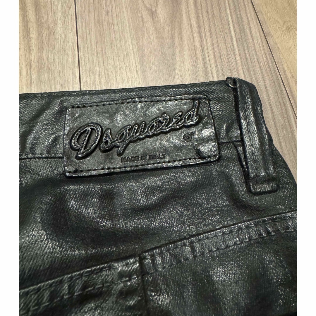 海外 Dsquared2 ディスクエアード　オイルコーティングデニム　スタッズ　40