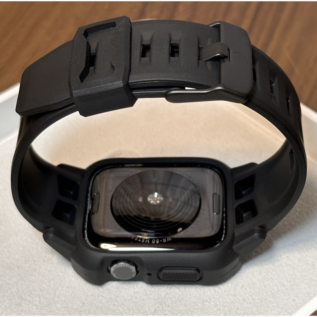 Apple Watch(アップルウォッチ)のApple Watch Nike SE GPS 44mmスペースグレイアルミ スマホ/家電/カメラのスマートフォン/携帯電話(その他)の商品写真