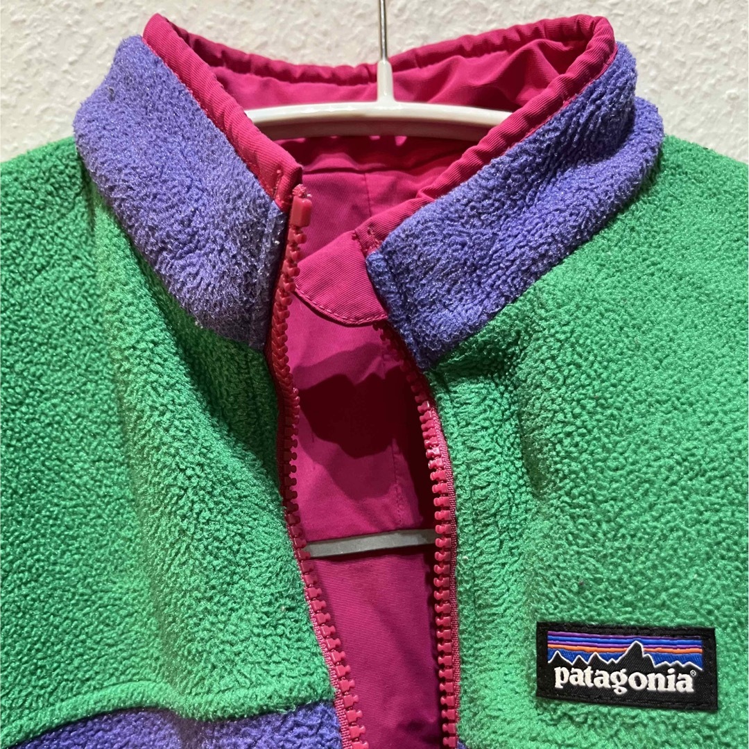 patagonia(パタゴニア)のパタゴニア　リバーシブルジャケット キッズ/ベビー/マタニティのキッズ服女の子用(90cm~)(ジャケット/上着)の商品写真