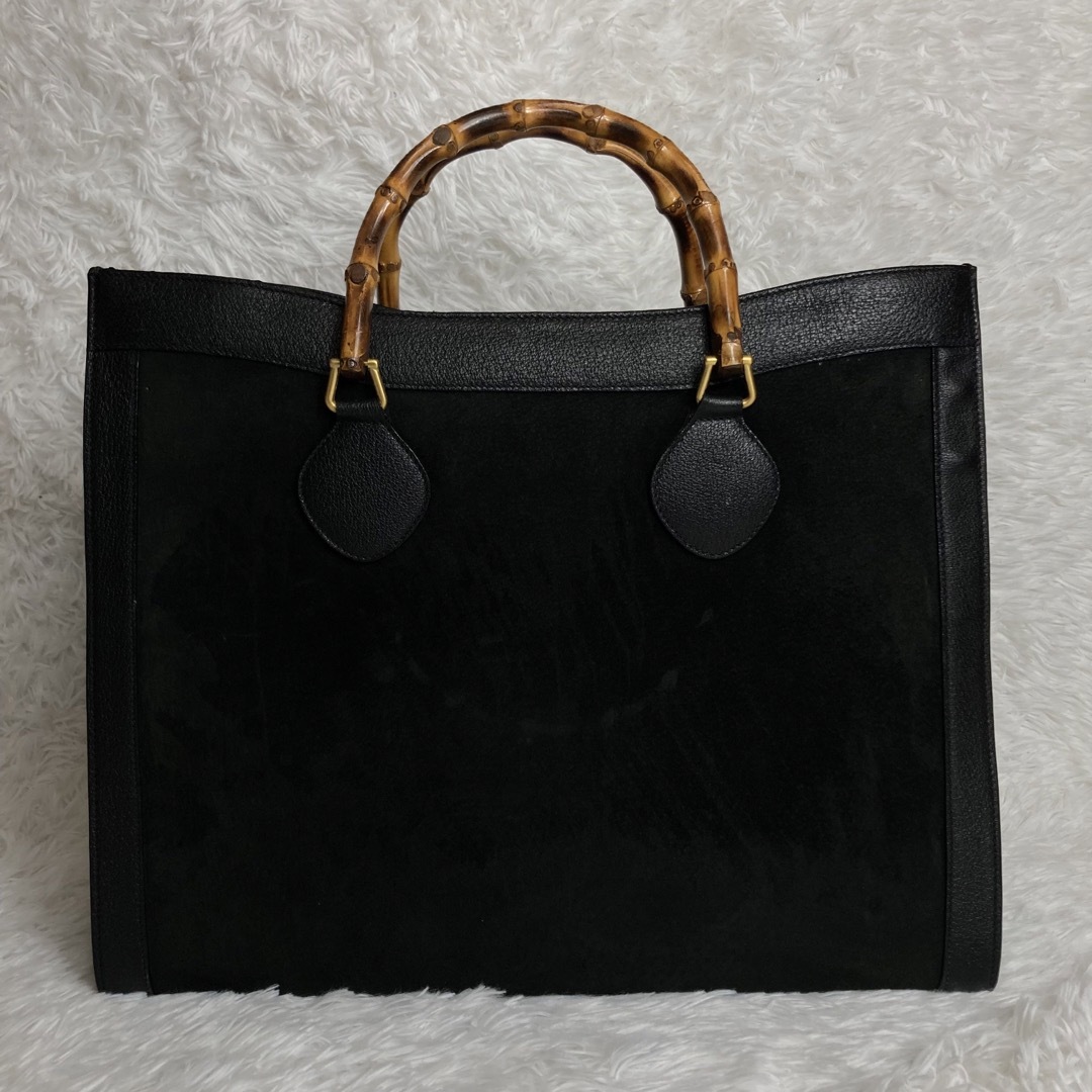 Gucci(グッチ)のベタ無し✨グッチ　ダイアナ　バンブー　ハンドバッグ　大容量タイプ　スエード　黒 レディースのバッグ(ハンドバッグ)の商品写真
