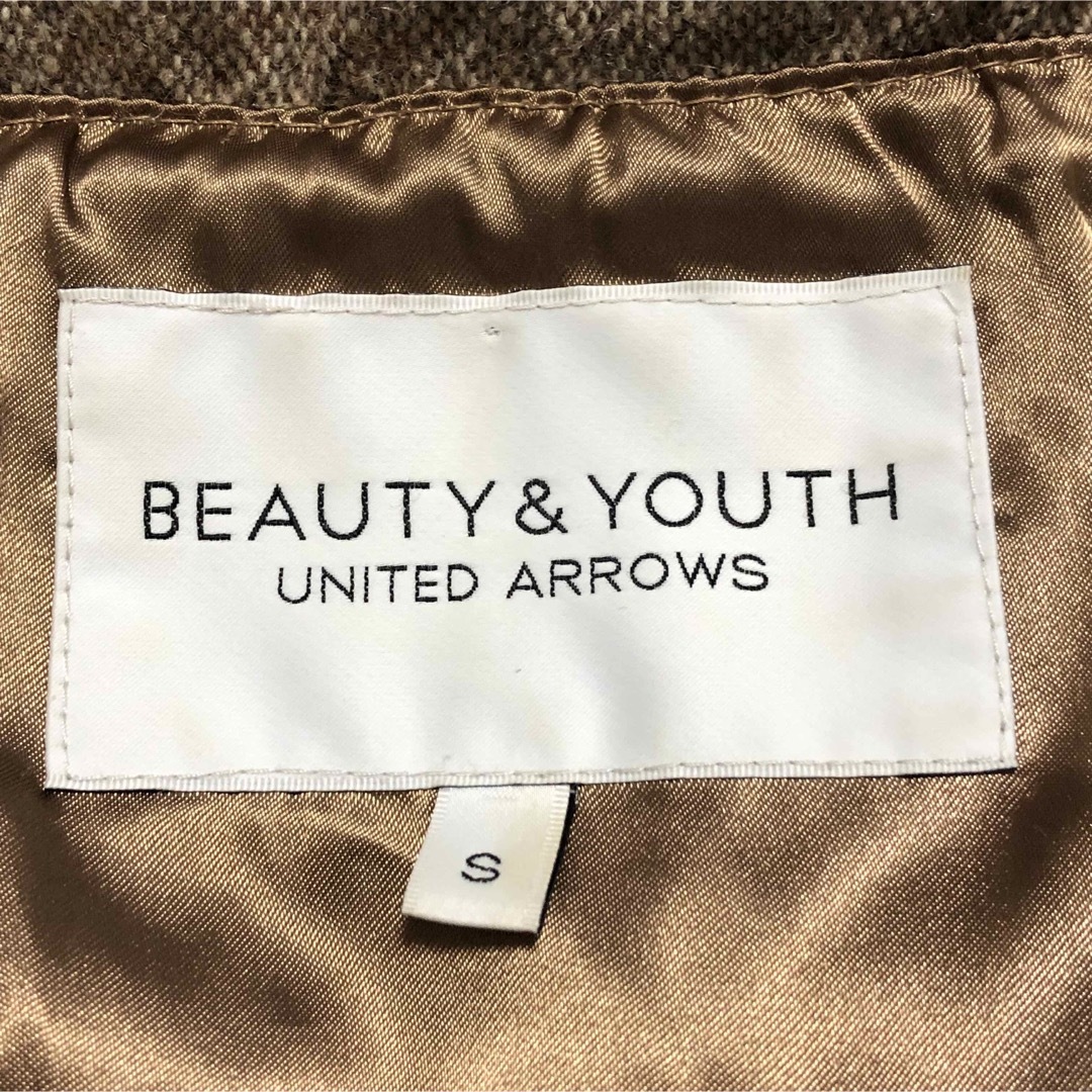 BEAUTY&YOUTH UNITED ARROWS(ビューティアンドユースユナイテッドアローズ)のビューティ&ユース ユナイテッドアローズ ウールダウンジャケット レディースのジャケット/アウター(ダウンジャケット)の商品写真