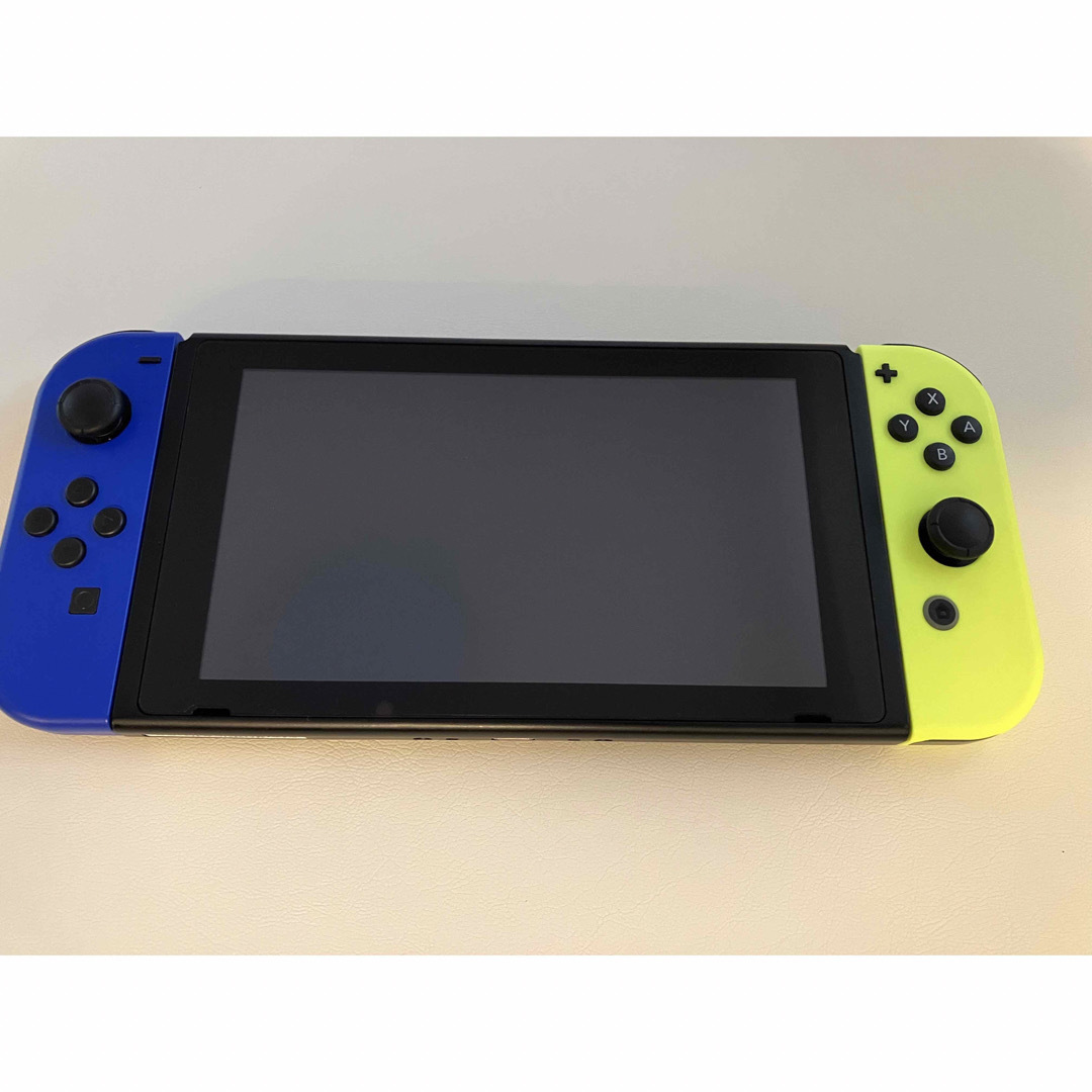 Nintendo Switch(ニンテンドースイッチ)のNintendo Switch  本体  セット エンタメ/ホビーのゲームソフト/ゲーム機本体(家庭用ゲーム機本体)の商品写真