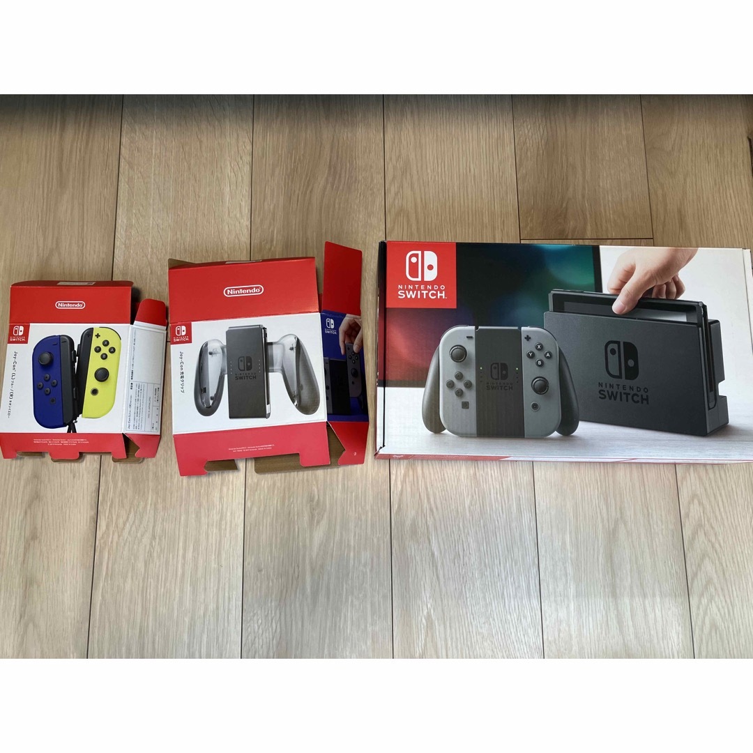 Nintendo Switch(ニンテンドースイッチ)のNintendo Switch  本体  セット エンタメ/ホビーのゲームソフト/ゲーム機本体(家庭用ゲーム機本体)の商品写真