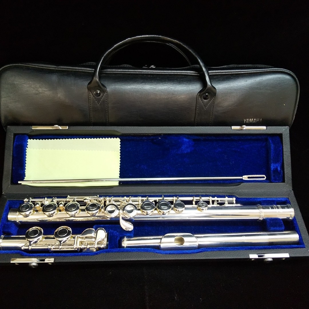 ヤマハ フルート YFL211SⅡ 銀メッキ Eメカ 管楽器 ハードケース-