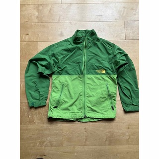 ザノースフェイス(THE NORTH FACE)のノースフェイス　キッズ 130 ナイロンジャケット　グリーン　緑色(ジャケット/上着)