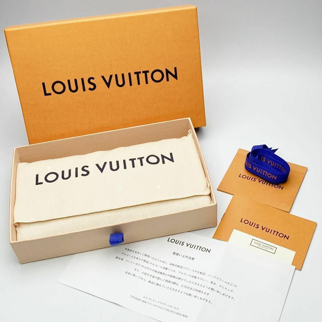 LOUIS VUITTON - 本日限定!新品未使用ルイヴィトン ドゥブルV 黒 長