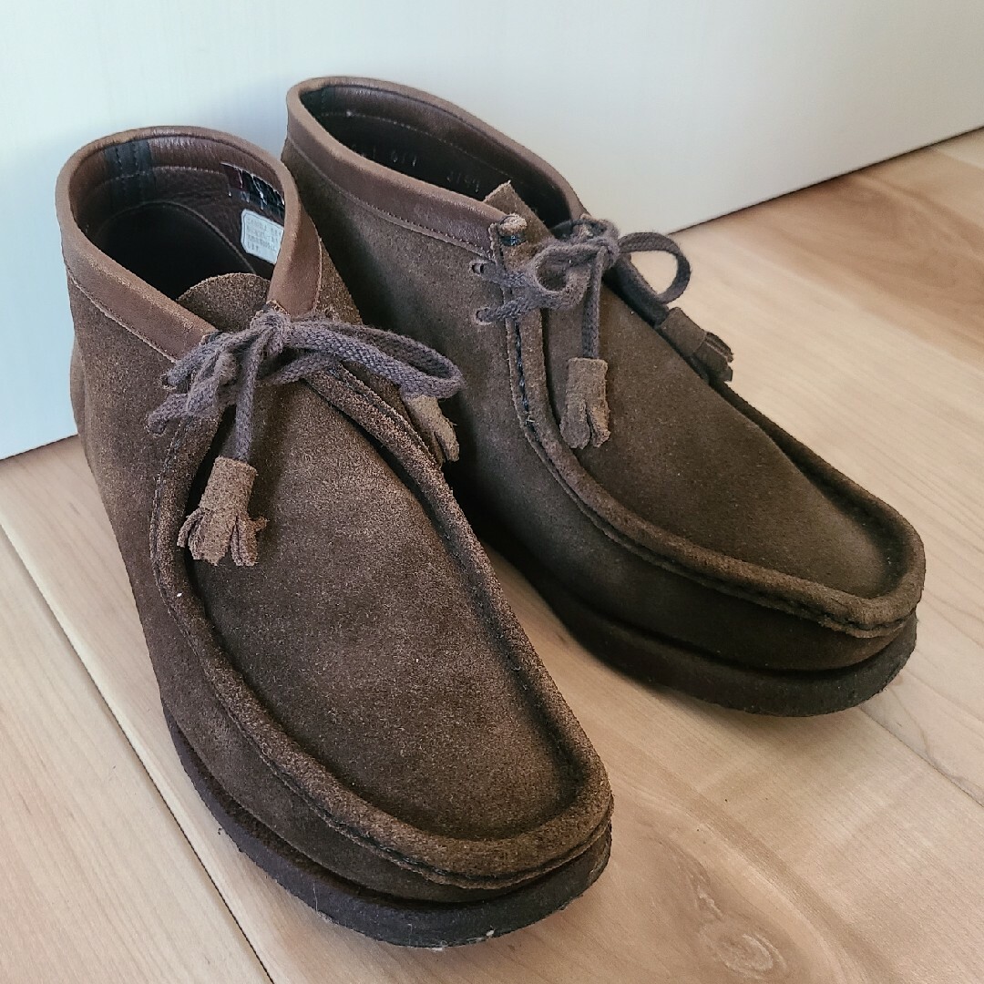 Clarks(クラークス)のClarks　クラークス　ワラビーブーツ　23.5 レディースの靴/シューズ(ブーツ)の商品写真