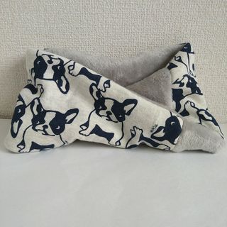 ☆3層で暖かい☆　ハンドメイド　ネックウォーマー　ワンコ柄(外出用品)