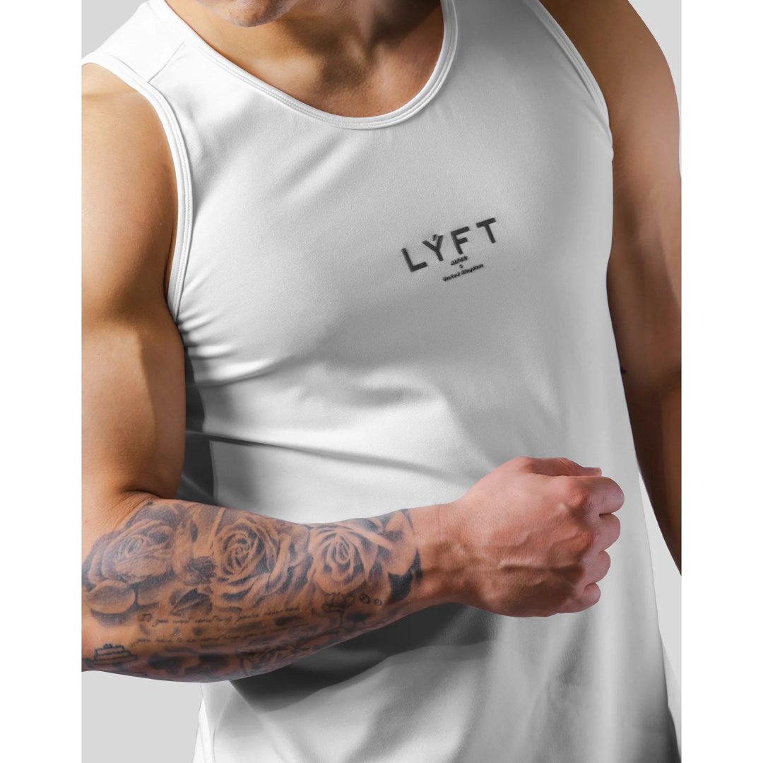 LÝFT BACK MESH PATTERN STRETCH TANKTOP スポーツ/アウトドアのトレーニング/エクササイズ(トレーニング用品)の商品写真