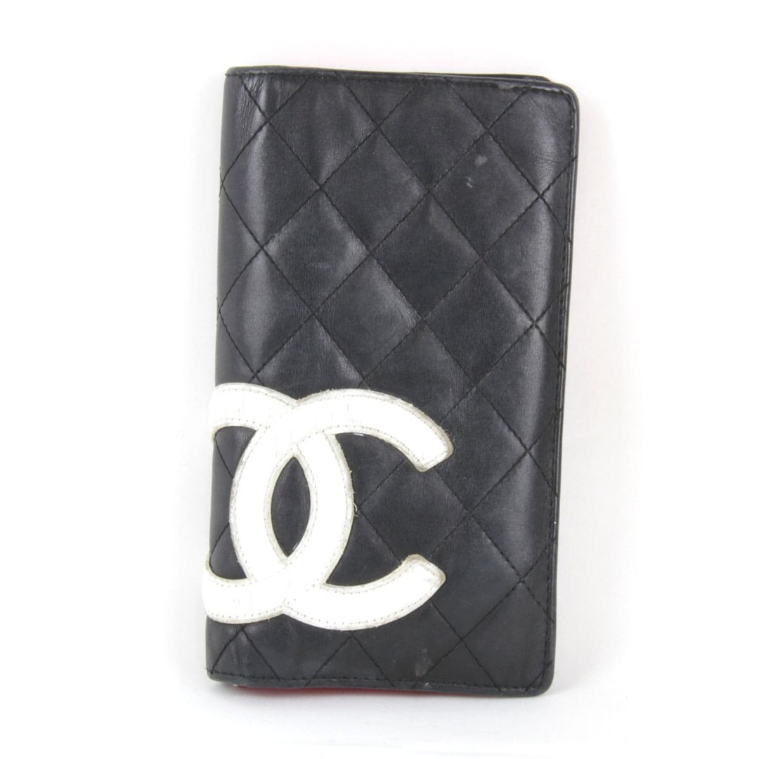 CHANEL(シャネル)の『USED』 CHANEL シャネル カンボンライン 二つ折り長財布 二つ折り財布 レザー ブラック×ホワイト【中古】 レディースのファッション小物(財布)の商品写真