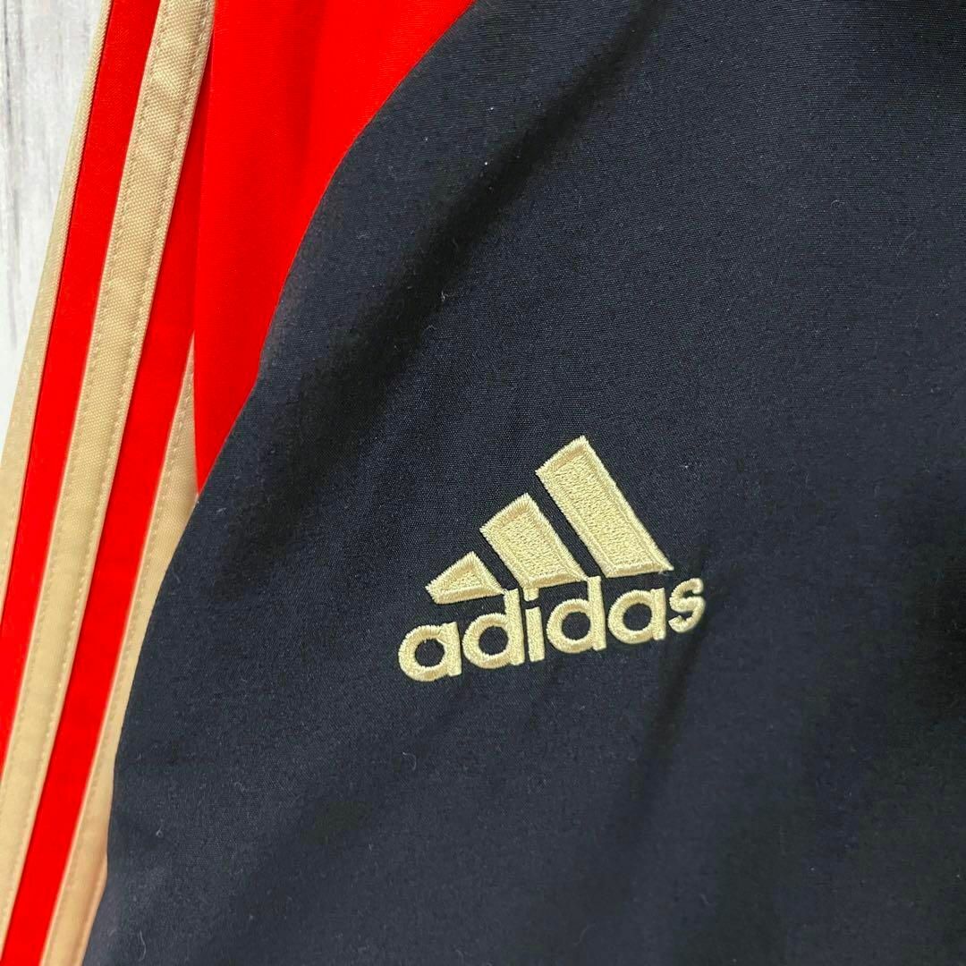 adidas(アディダス)のメンズ古着ADIDASアディダス　ポルトガルサッカーベンフィカ刺繍ロゴジャケット メンズのジャケット/アウター(ブルゾン)の商品写真