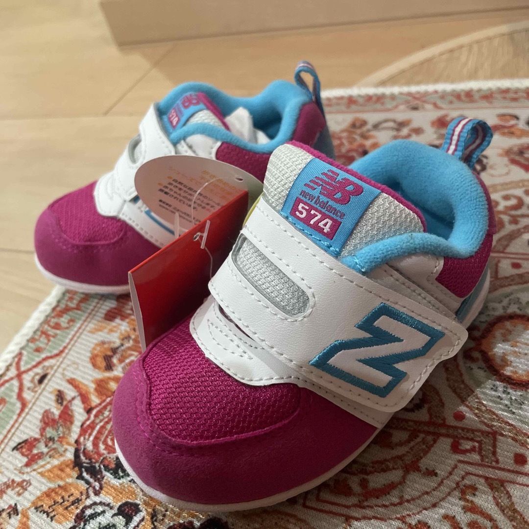 New Balance(ニューバランス)のちゃんぷ様専用♡new barance♡新品13cmスニーカー キッズ/ベビー/マタニティのキッズ靴/シューズ(15cm~)(その他)の商品写真