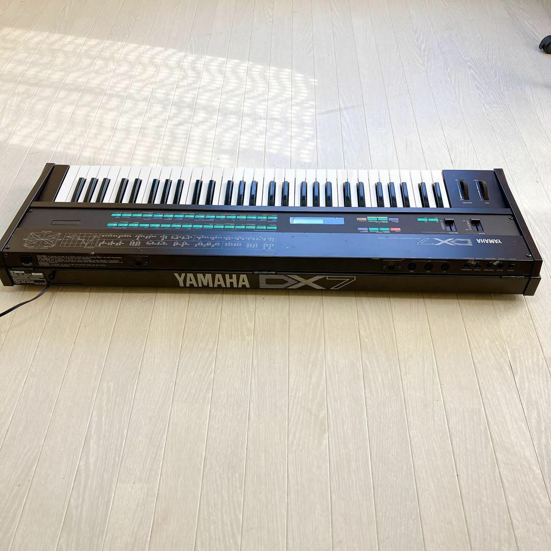 YAMAHA dx7 シンセサイザー ケース付 カートリッジ2個付-