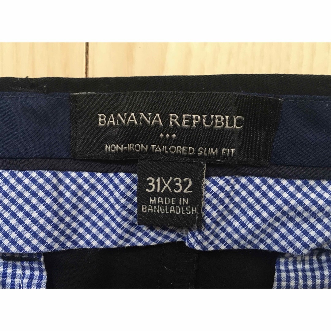 Banana Republic(バナナリパブリック)のパンツ 黒　サイズ31x32 ウエスト79センチ　バナナリパブリック メンズのパンツ(チノパン)の商品写真