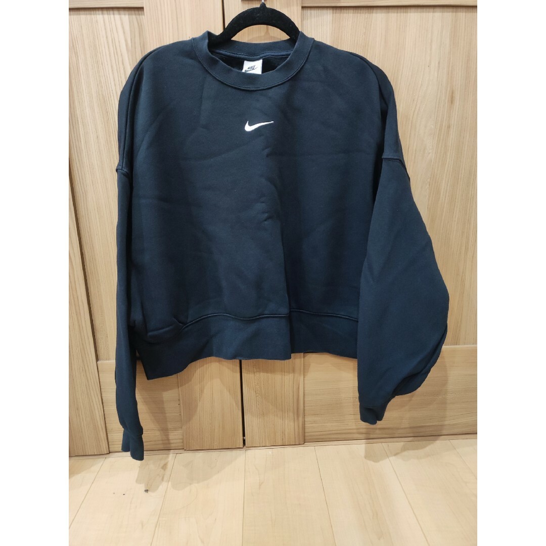 NIKE　センターロゴ　スウェット