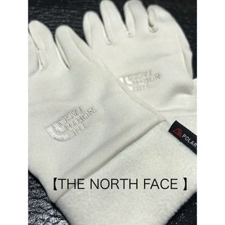 ザノースフェイス(THE NORTH FACE)の【美品】THE NORTH FACEウィンドストッパーイーチップグローブホワイト(手袋)