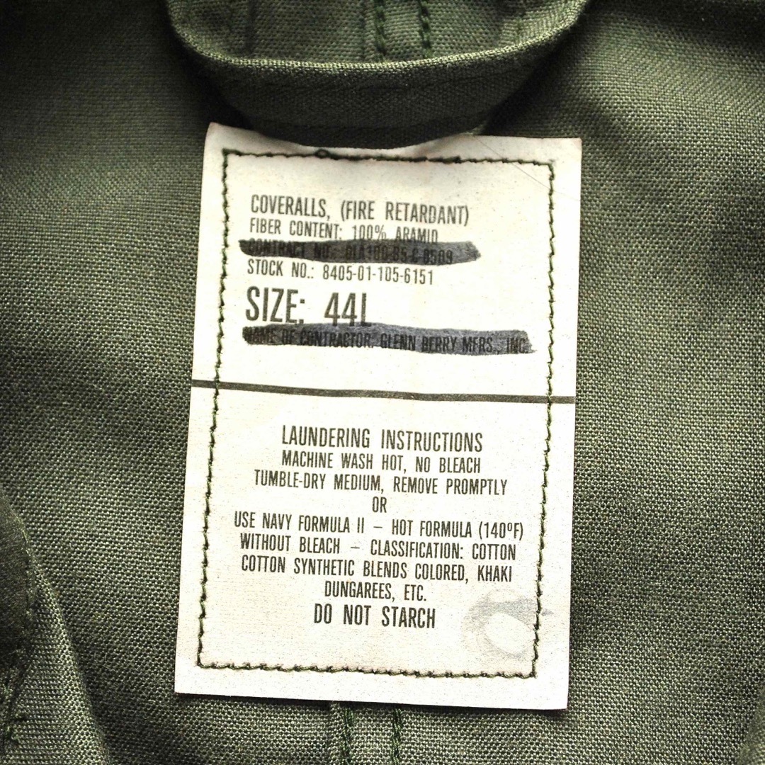 USサープラスウェア米軍放出品100%アラミド難燃性メカニックカバーオール44 メンズのジャケット/アウター(カバーオール)の商品写真